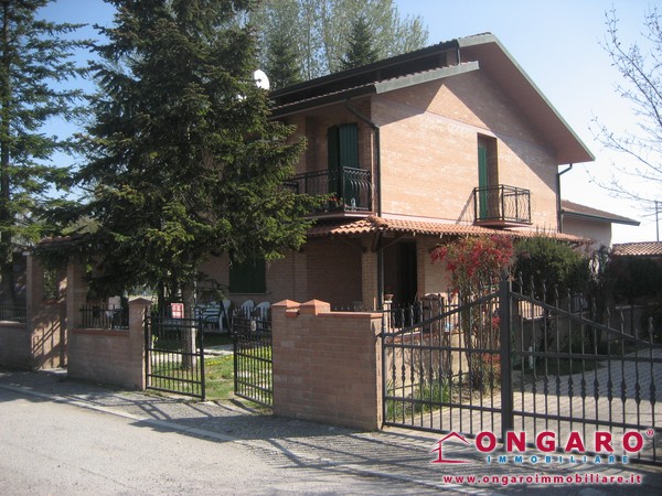 Casa indipendente a Tamara di Copparo (FE)
