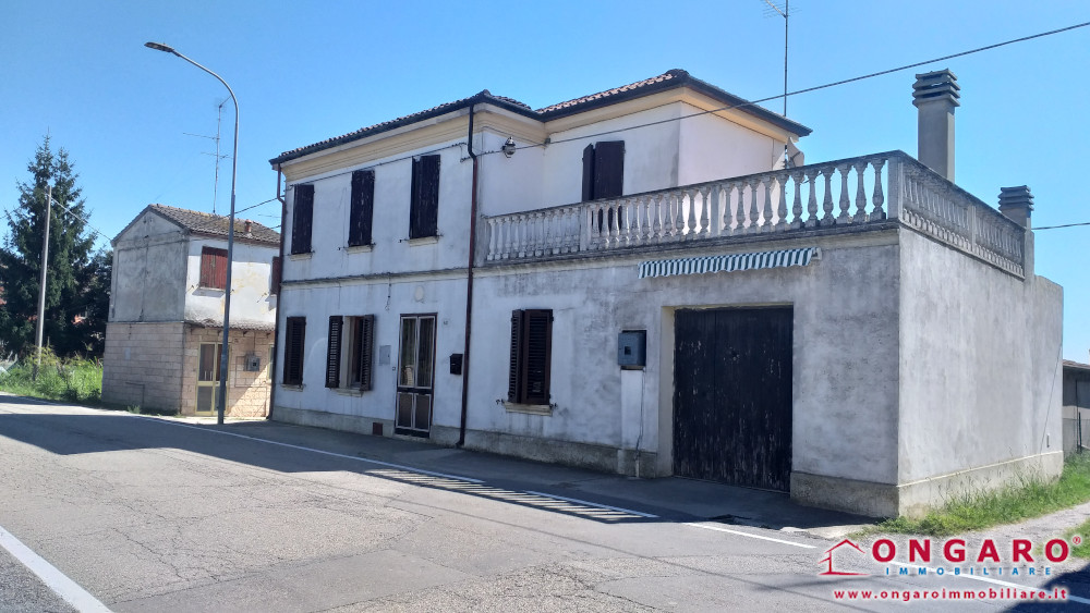 Casa indipendente a Copparo (Fe) loc. Ambrogio