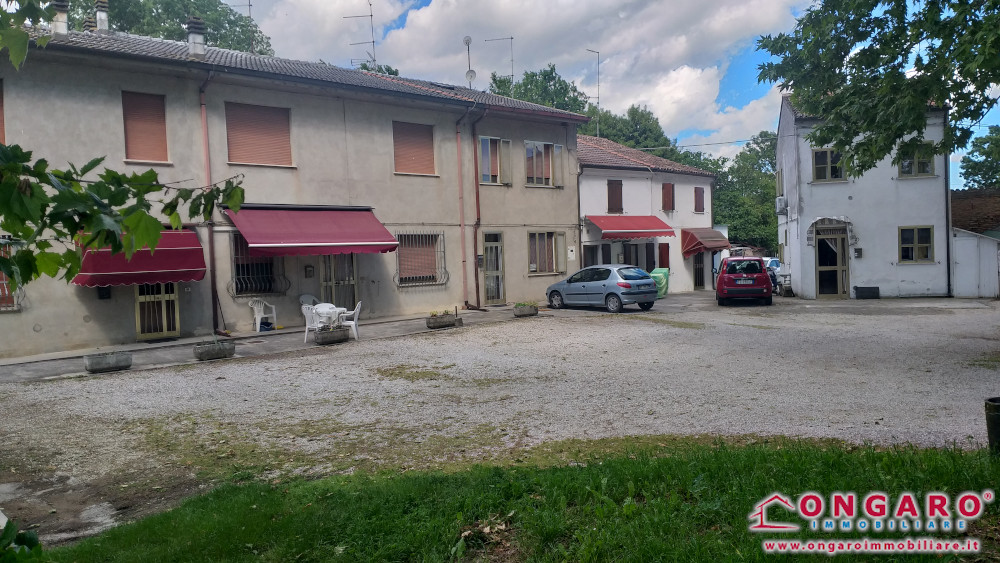 Buona porzione di casa a Copparo (Fe) loc. Brazzolo