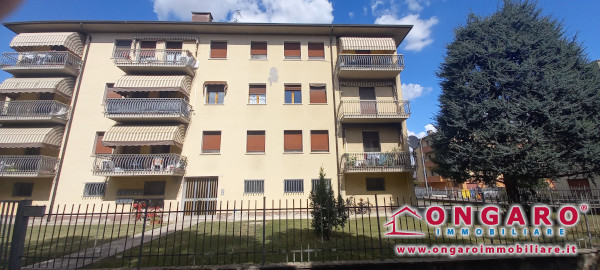 Copparo centro (Fe) buon appartamento con garage