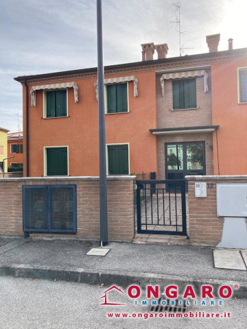 Bilocale di recente costruzione con garage a Copparo (Fe)