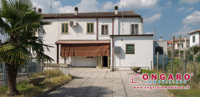 Riva del Po località Berra porzione di casa